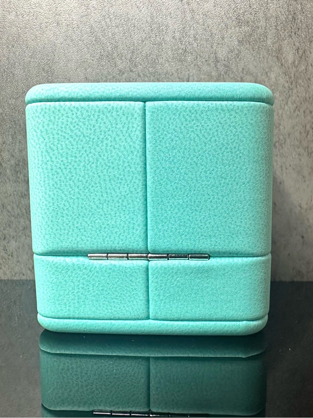 Tiffany & Co. Turquoise Ring Box with Black Velvet Interior - Picture 3 of 5